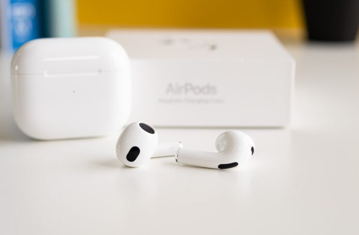 airpods 4 ou airpods 3